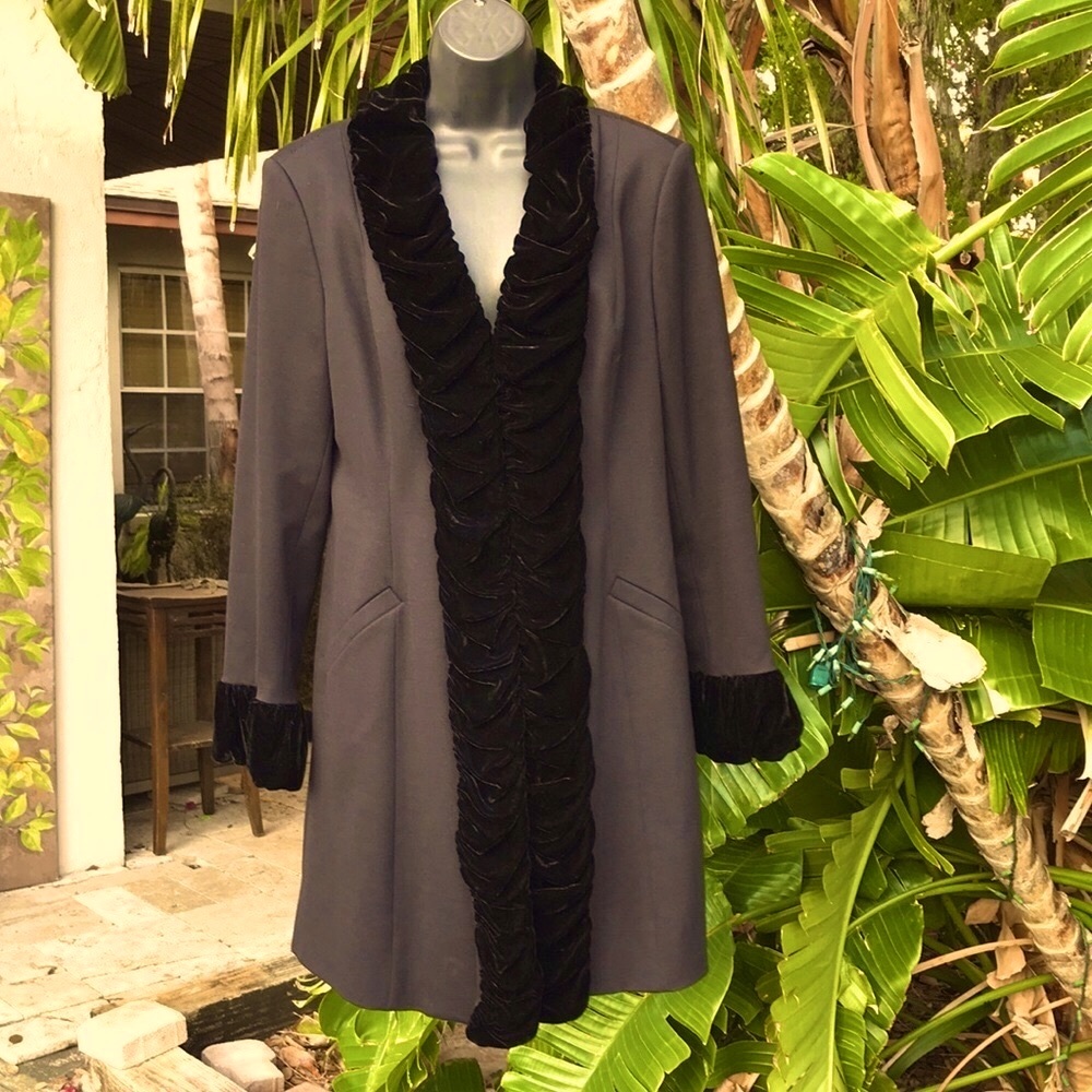 Inc Romantic Gothic velvet trimmed black coat